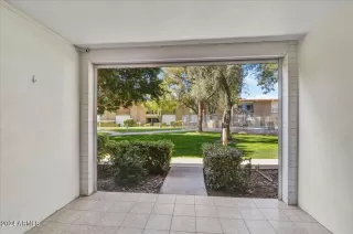 Photo #6: 6664837 Listing