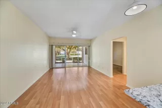 Photo #4: 6664882 Listing 