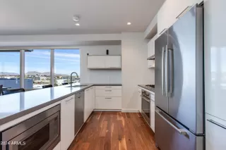 Photo #3: 6665054 Listing