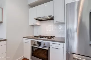 Photo #4: 6665054 Listing