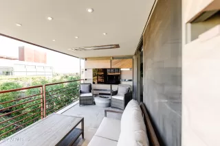 Photo #5: 6665296 Listing