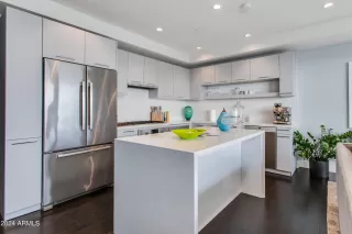 Photo #3: 6665479 Listing