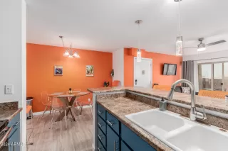 Photo #3: 6665624 Listing