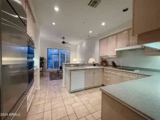 Photo #6: 6665628 Listing 