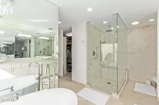 Photo #5: 6665640 Listing