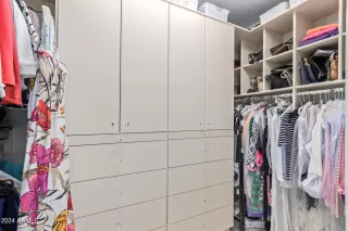 Photo #6: 6665640 Listing