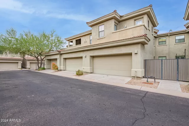 MLS: 6665705 Condo For Sale