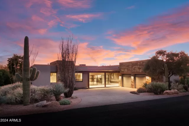 MLS: 6665769 Condo For Sale