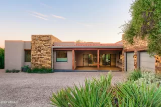 Photo #1: 6665769 Listing