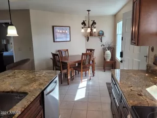 Photo #4: 6665977 Listing 