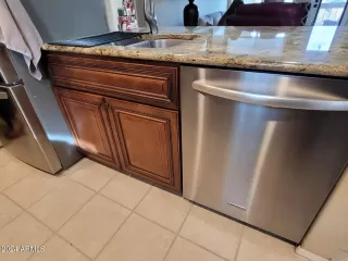 Photo #5: 6665977 Listing 