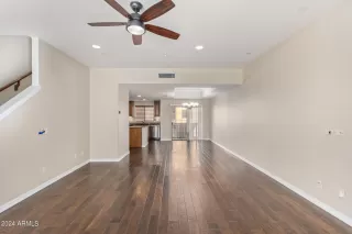 Photo #2: 6666234 Listing 