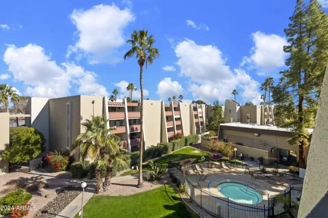 MLS: 6666385 Condo For Sale