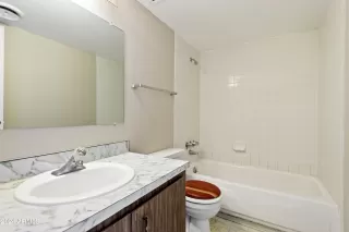 Photo #4: 6666385 Listing 