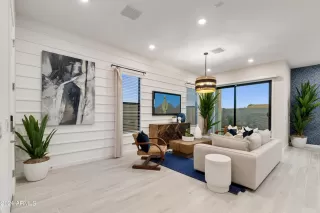 Photo #2: 6666473 Listing 