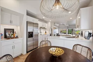 Photo #5: 6666547 Listing 