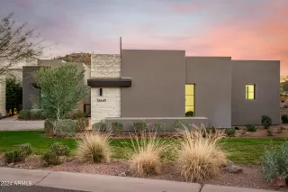 Photo #2: 6666703 Listing