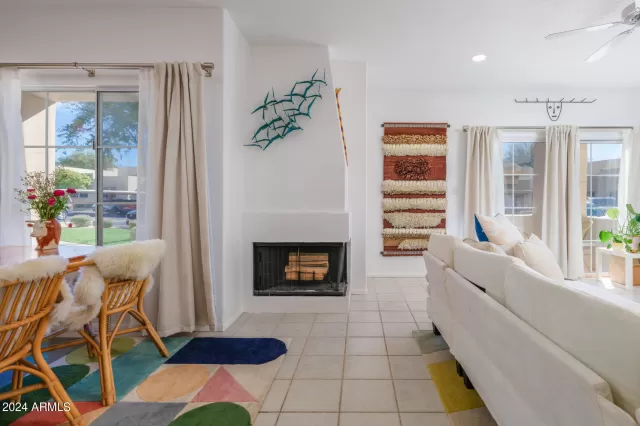 MLS: 6666716 Condo For Sale