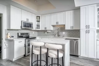 Photo #1: 6666792 Listing