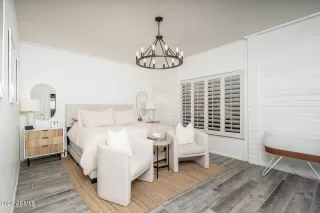 Photo #6: 6666792 Listing