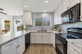 Photo #2: 6666828 Listing