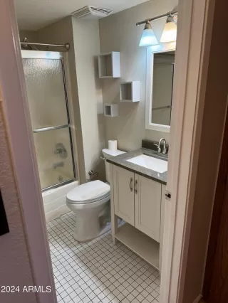 Photo #6: 6666878 Listing 