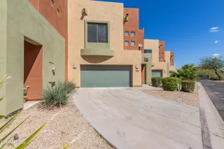 Photo #2: 6666949 Listing