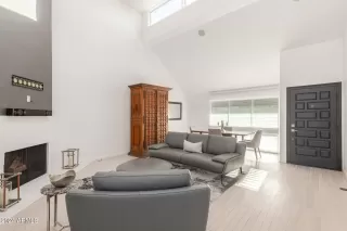 Photo #5: 6667213 Listing