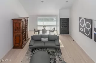 Photo #6: 6667213 Listing