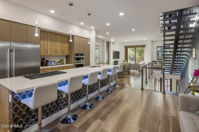 MLS: 6667297 Condo For Sale