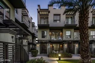 Photo #4: 6667297 Listing