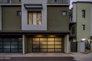 Photo #6: 6667297 Listing