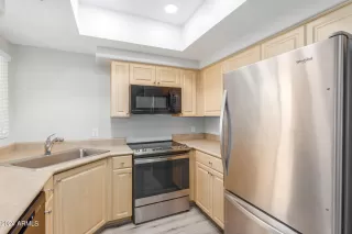 Photo #5: 6667552 Listing