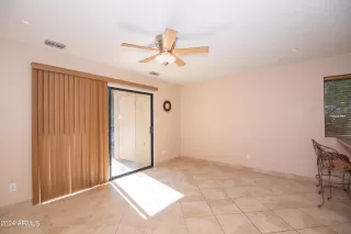 Photo #4: 6667586 Listing