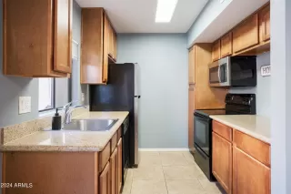 Photo #4: 6667672 Listing