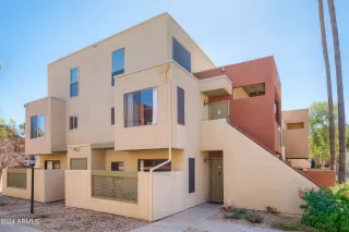 Photo #5: 6667672 Listing