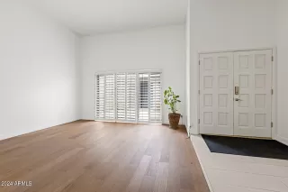 Photo #3: 6667694 Listing