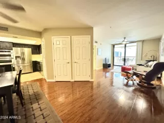 Photo #5: 6667709 Listing 