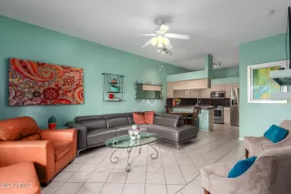 Photo #6: 6667838 Listing 