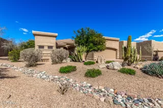 Photo #2: 6667880 Listing