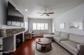 Photo #2: 6667907 Listing 