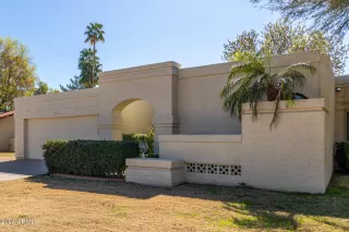 Photo #5: 6668436 Listing 