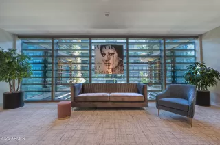 Photo #2: 6668534 Listing