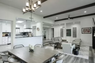 Photo #2: 6668919 Listing