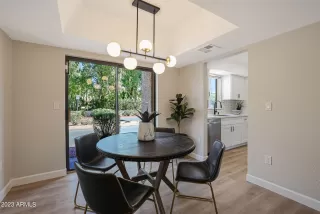Photo #6: 6668968 Listing