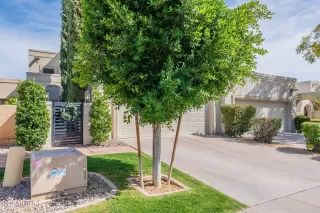 Photo #3: 6669082 Listing