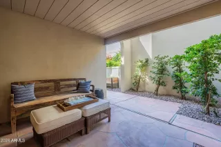 Photo #6: 6669082 Listing