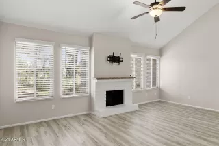 Photo #4: 6669173 Listing 