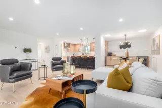 Photo #3: 6669297 Listing 