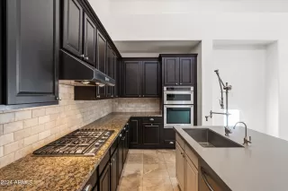 Photo #4: 6669301 Listing 